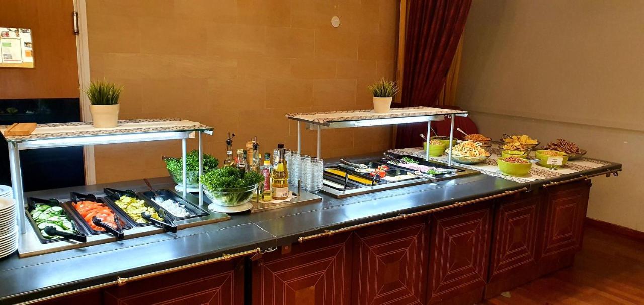 Hotel Kruunupuisto Punkaharju Bagian luar foto
