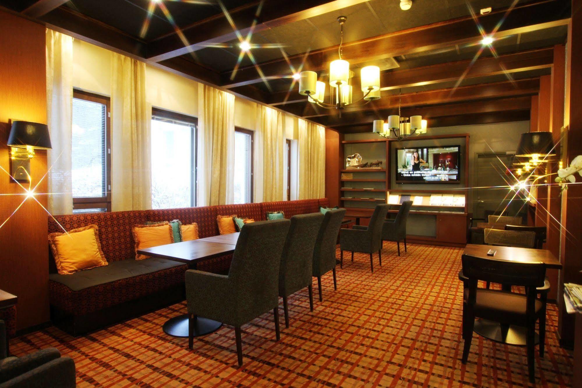 Hotel Kruunupuisto Punkaharju Bagian luar foto